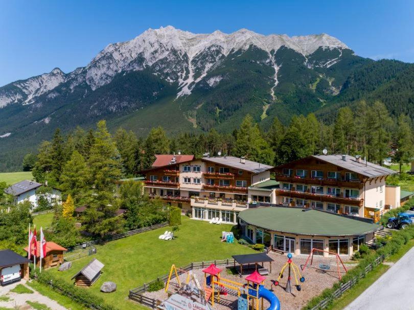 Kinderhotel Laerchenhof أوبشتايغ المظهر الخارجي الصورة