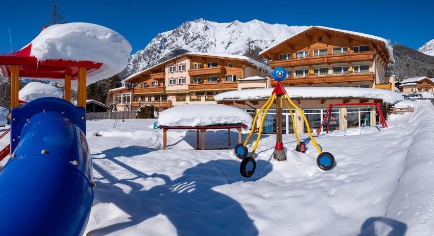 Kinderhotel Laerchenhof أوبشتايغ المظهر الخارجي الصورة